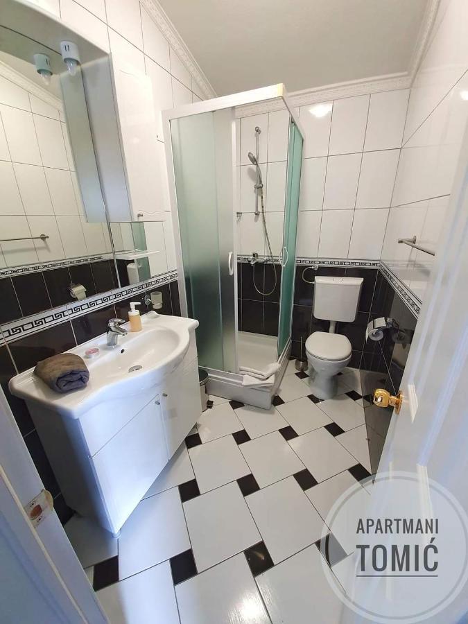 Apartment Tomic 2 Макарська Екстер'єр фото